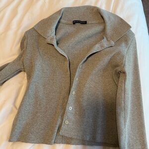 Brandy Melville Button Down Collar Long Sleeve